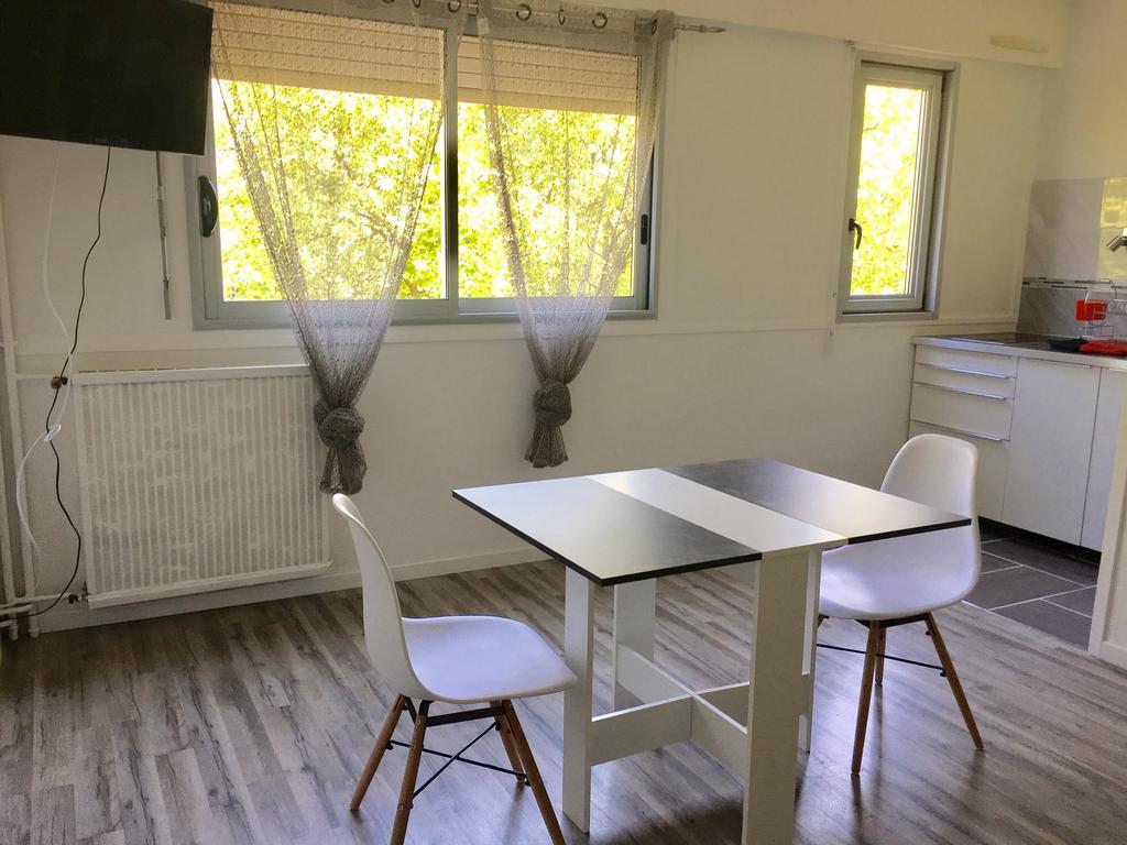 Apartmán Studio Richelieu 1 Et Son Parking Prive Villeurbanne Exteriér fotografie